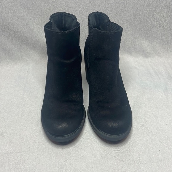 Merona Black Heeled Calf High Boot Size 8 - Picture 1 of 5